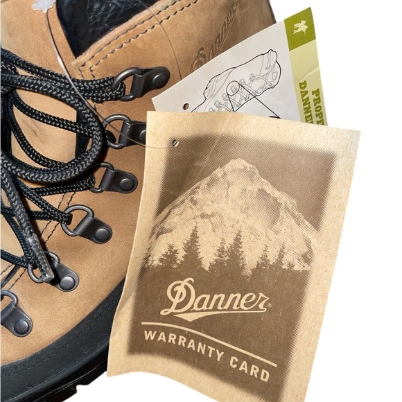 (NWT) Danner Combat Hiker Boots main image 9